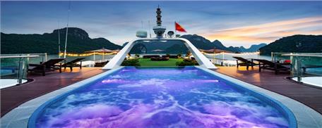 Du thuyền Dora Lan Hạ